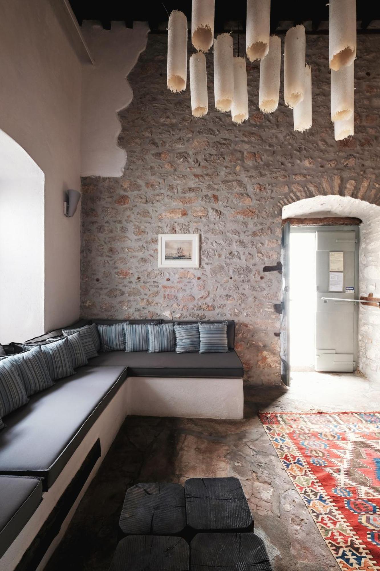 Keresbino Hydra Manor House Villa Exterior photo