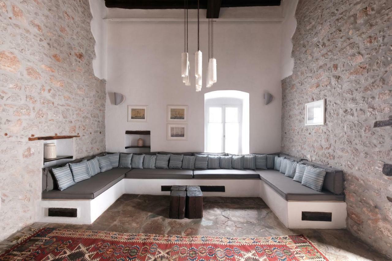 Keresbino Hydra Manor House Villa Exterior photo
